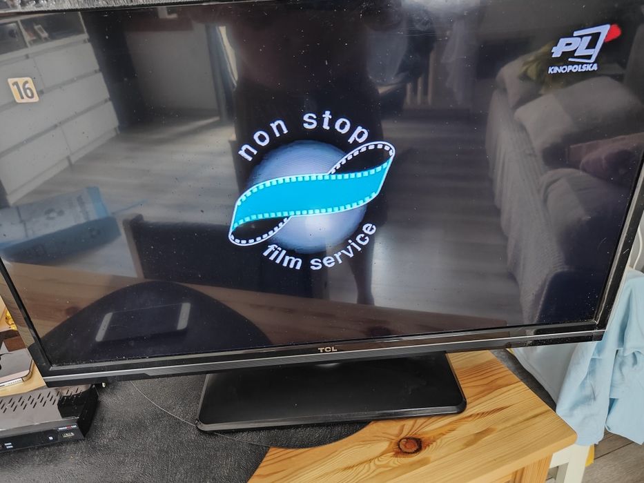 Telewizor LED TCL L32E3003