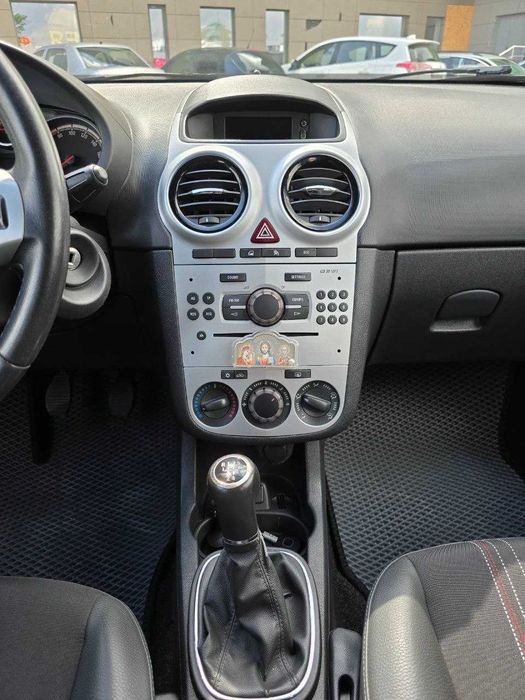 Opel Corsa D 2012 1.4 бензин механіка (Перший внесок від 20%)