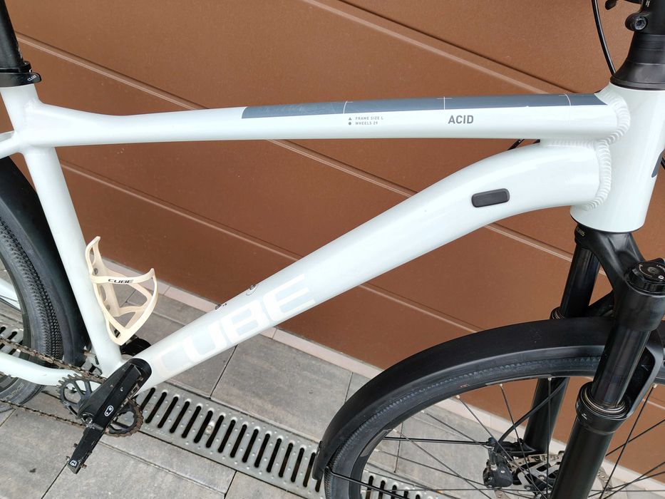 Rower trekkingowy Cube Acid 28"/Sram/RockShox