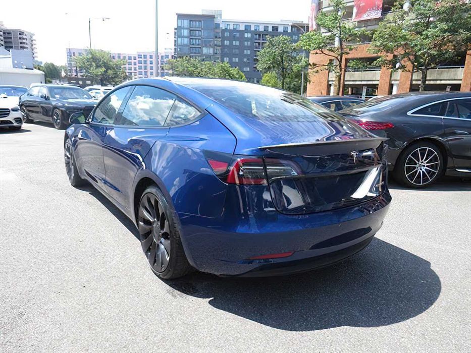 Tesla Model 3 Performance      2022