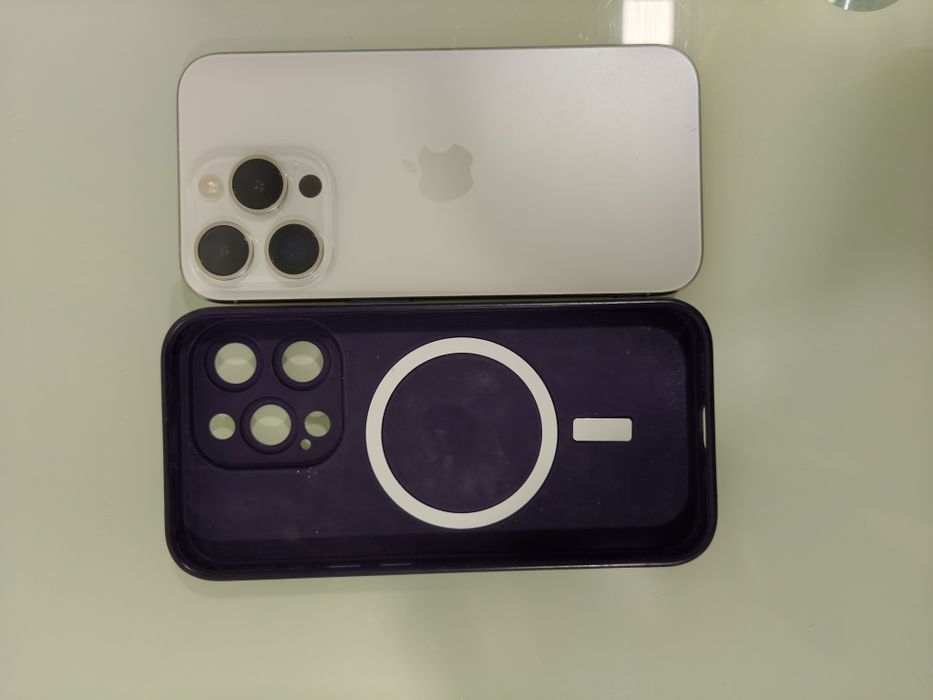 iPhone 15 pro para peças muito bom estado(apenas para peças)