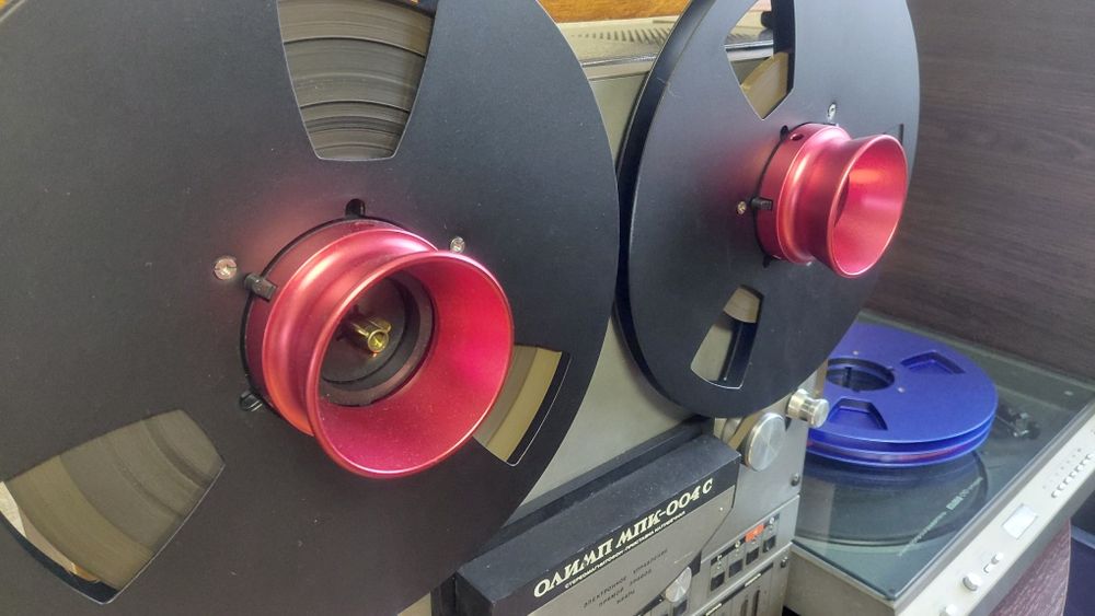 Nab адаптеры для бобинного магнитофона.