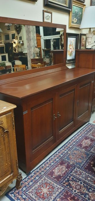 Dębowa komoda z lustrem