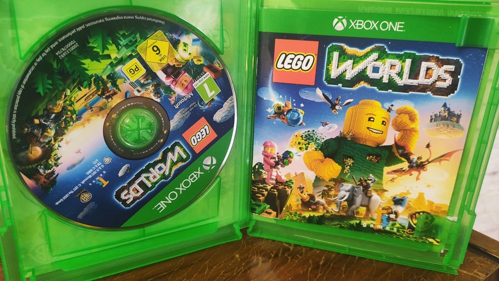 Gra LEGO Worlds Xbox One