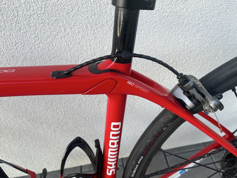 Rower szosowy TREK Carbon wraz z zapasowymi kołami