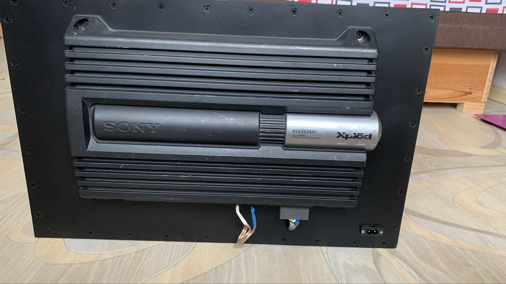 Активный сабвуфер 500w