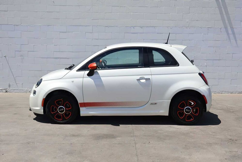 FIAT 500e      2015