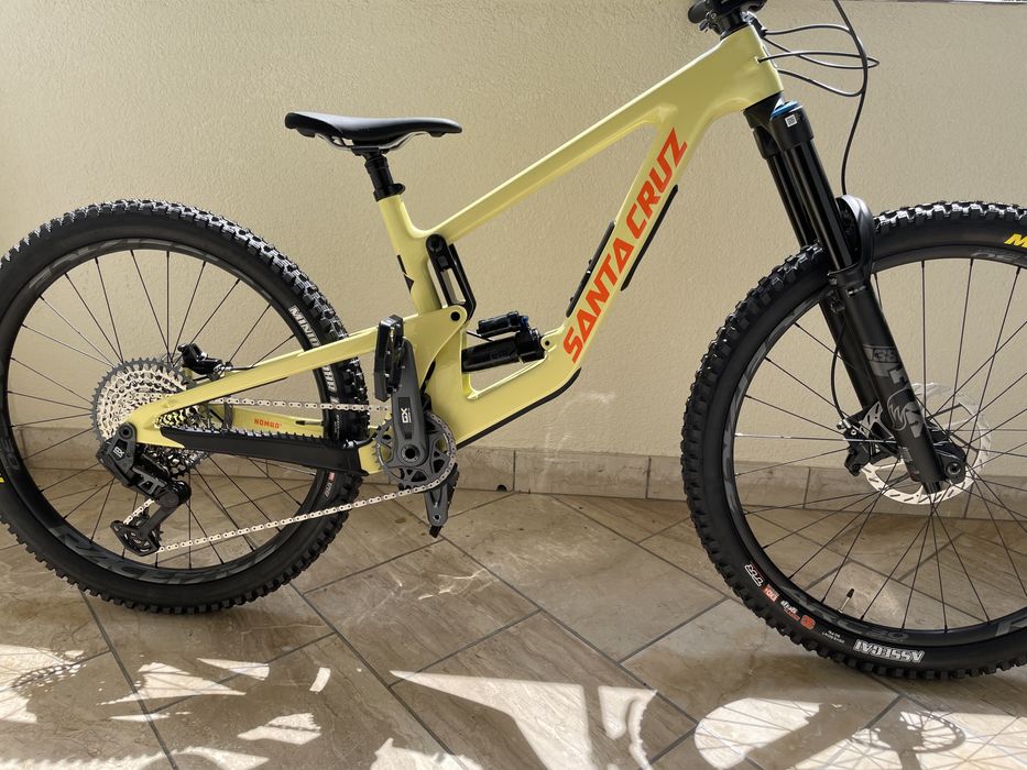 Rower Santa Cruz Nomad 6 C GX AXS Gloss Marigold Yellow rozmiar M