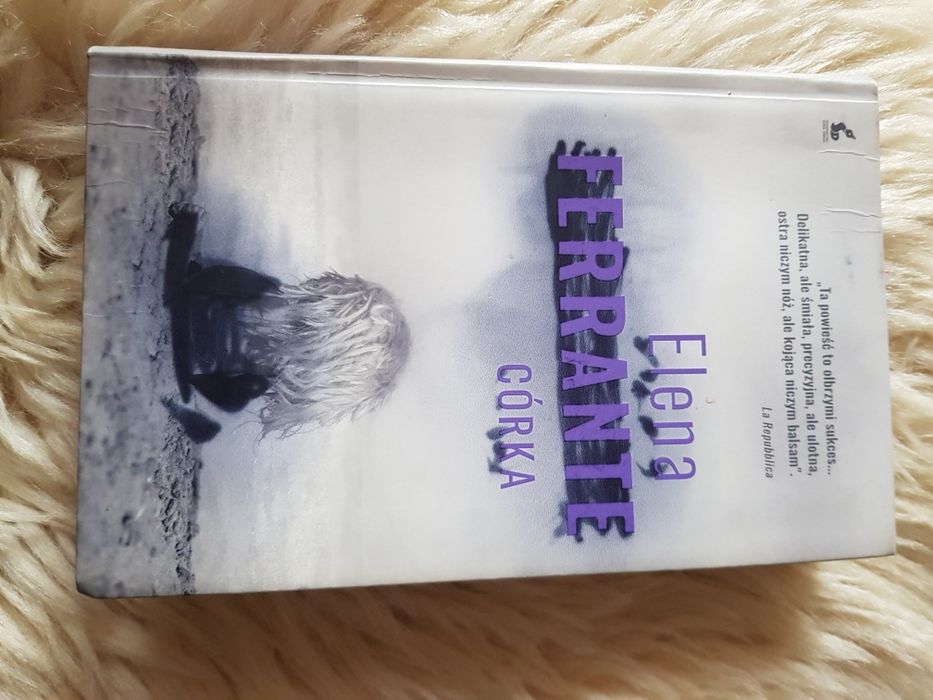 Książka Córka Elena Ferrante
