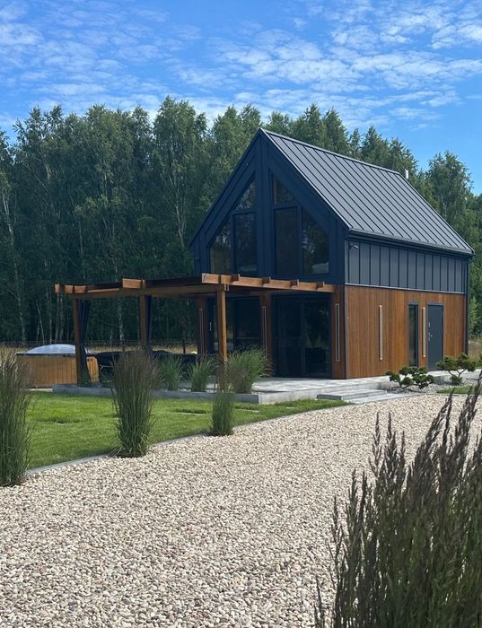 Glamping Polesie-domek z balią Grabniak jezioro Rotcze.