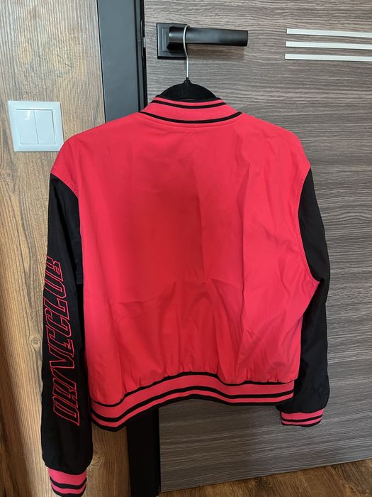 Теплий Бомбер Cropp