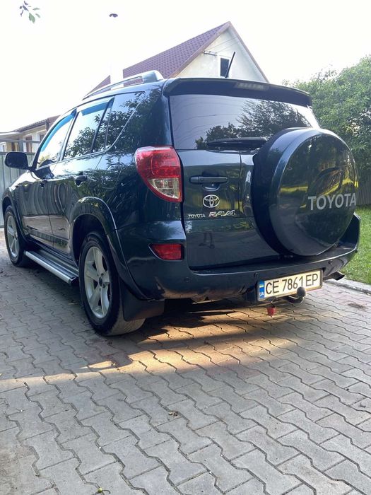 Toyota  RAV4 продам