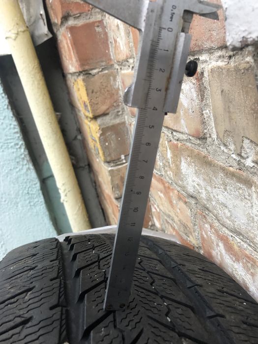 Зимняя резина 265-65-17