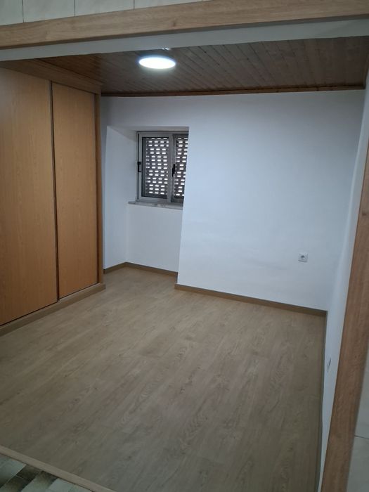 Alugo ou vendo moradia v3 .