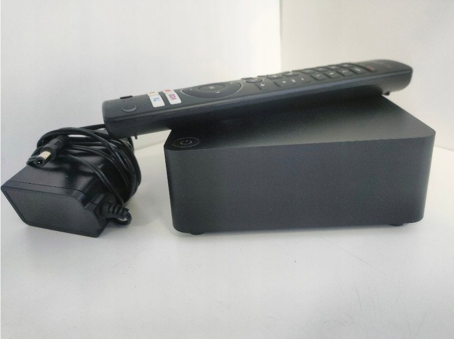 Odtwarzacz multimedialny Smart Box TV DVBT2 8GB 4K