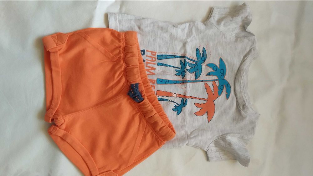 Set - Shorts and T-shirt - Size 62 cm