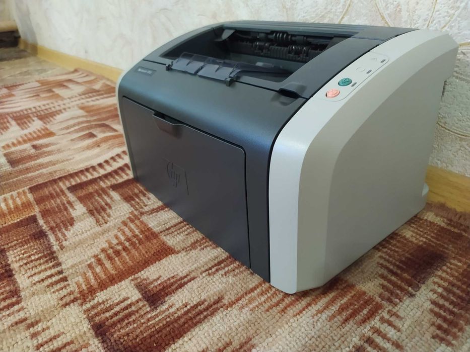 Лазерный принтер 1018/1020