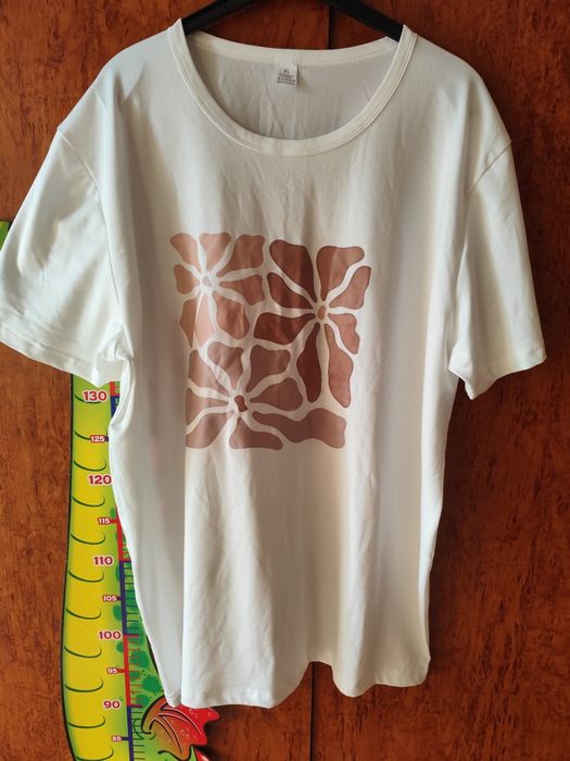 Футболка нова жіноча 52-54 розмір