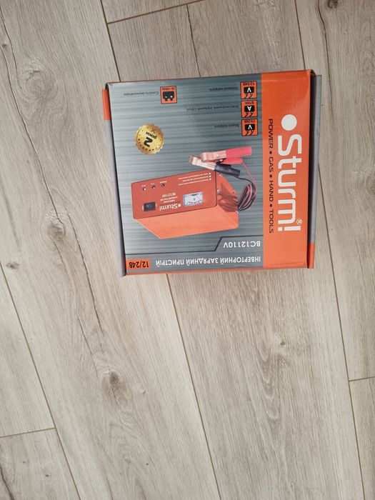 Зарядний пристрій Sturm