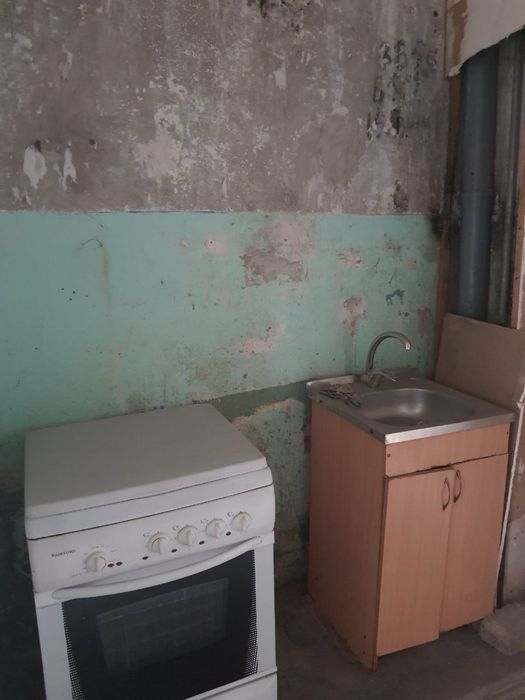 Продам 2-кімнатну квартиру малосімейного типу