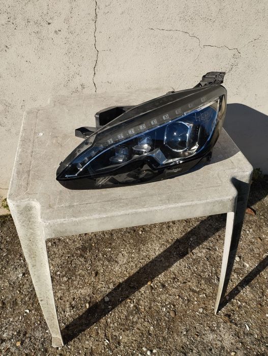 Ótica Peugeut 308 Full led