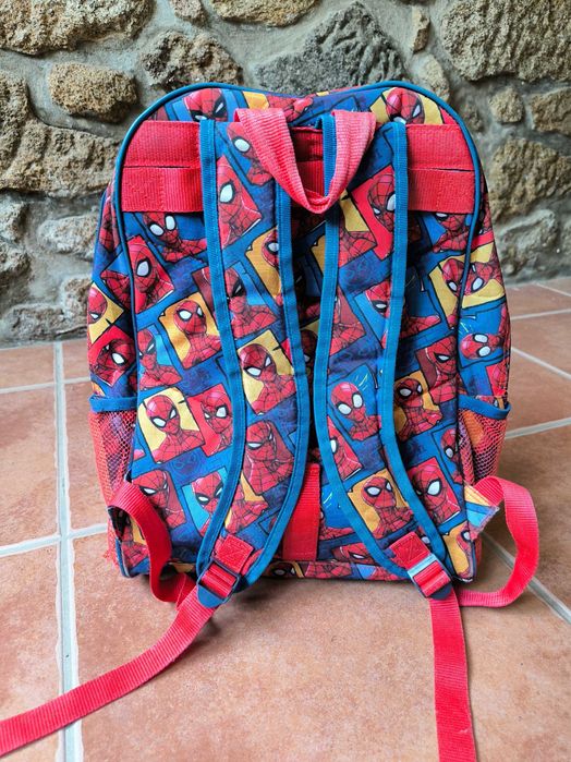 Mochila Escolar Spider Man- Marvel e Estojo