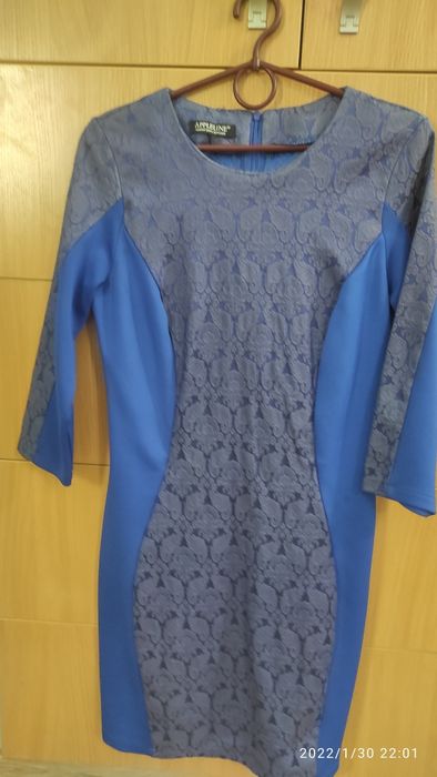 Срочно продам нарядное женское платье