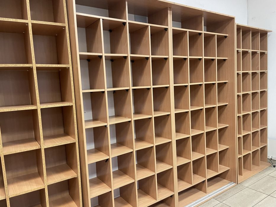 Regały za darmo oddam