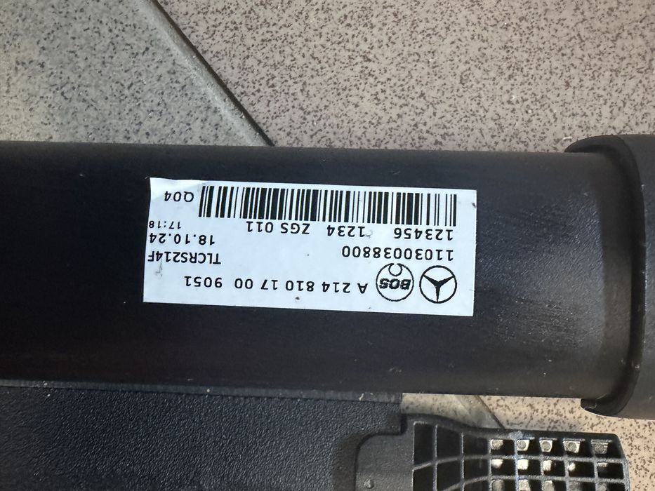 Komplet roleta + siatka bagażnika Mercedes E W214
