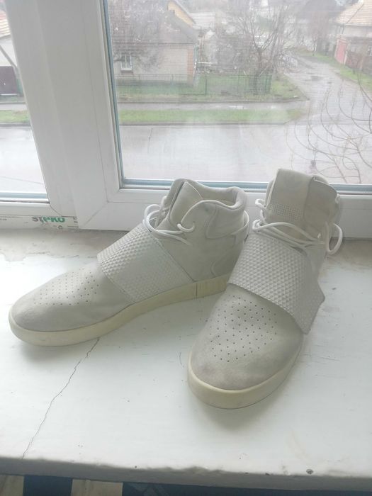 Продам! ADIDAS, размер 48, 800 грн.