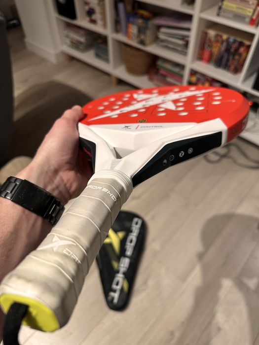 Rakieta do padla Dropshot Renegade Lite Control, prawie nowa