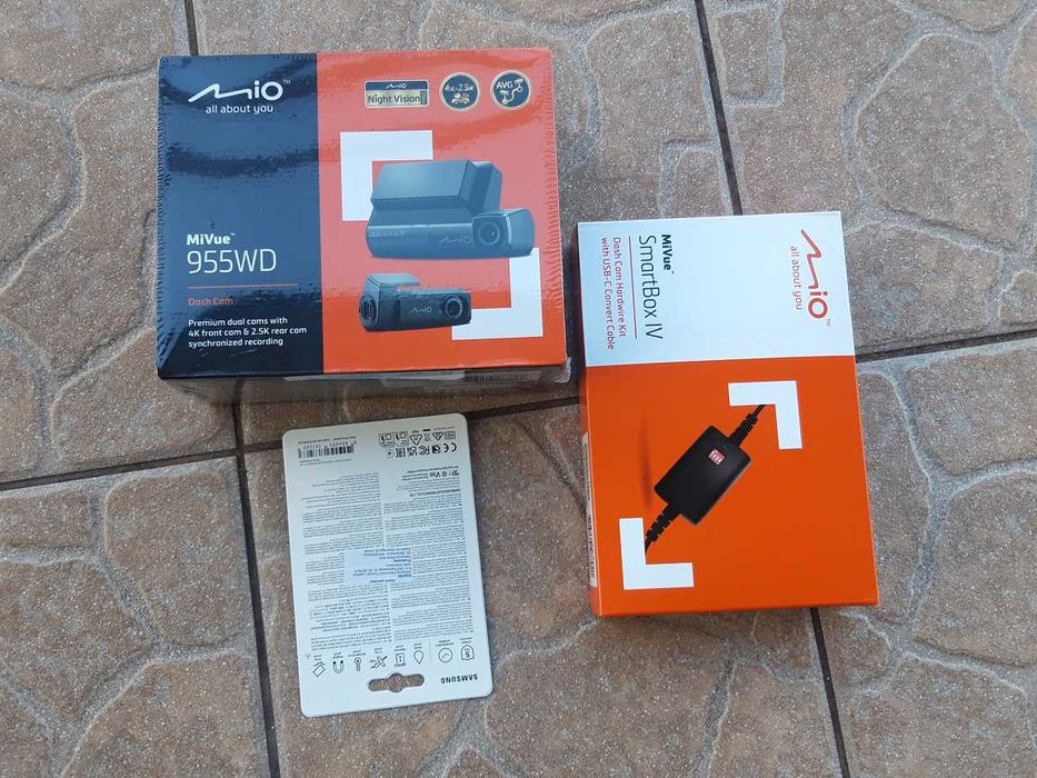 MiVue 955WD Wideorejestrator kamera+ SmartBox IV + Karta 128GB Nowe