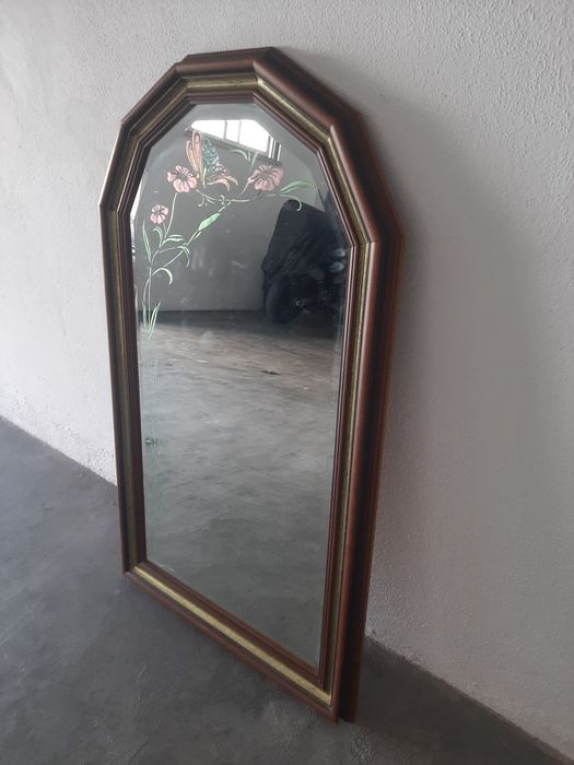 Espelho de Parede em Madeira de Nogueira com Pintura