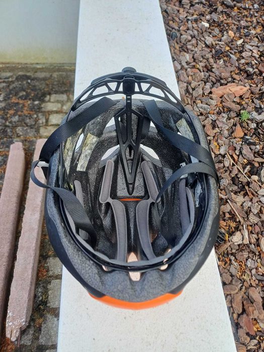Capacete de ciclismo MET cor laranja, tamanho médio