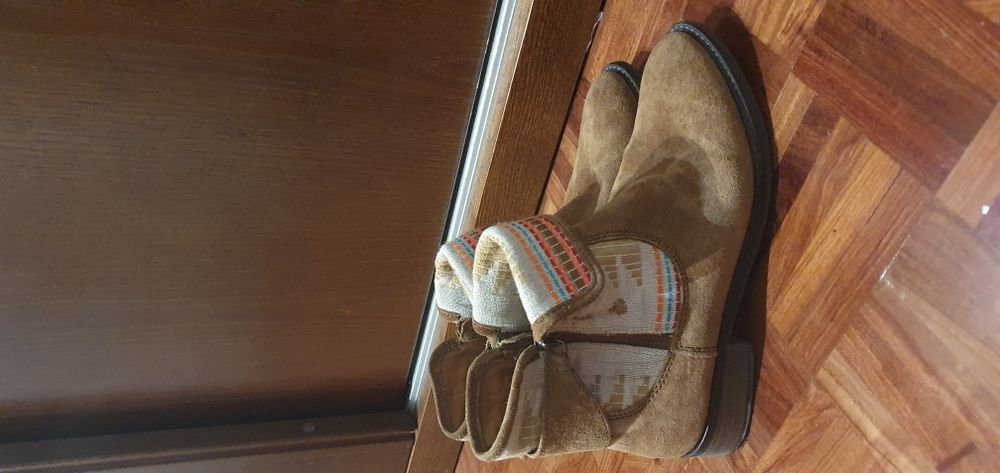 Botas senhora - Pull&Bear (n°40)