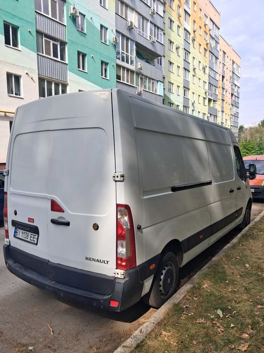 Автомобіль Рено Мастер