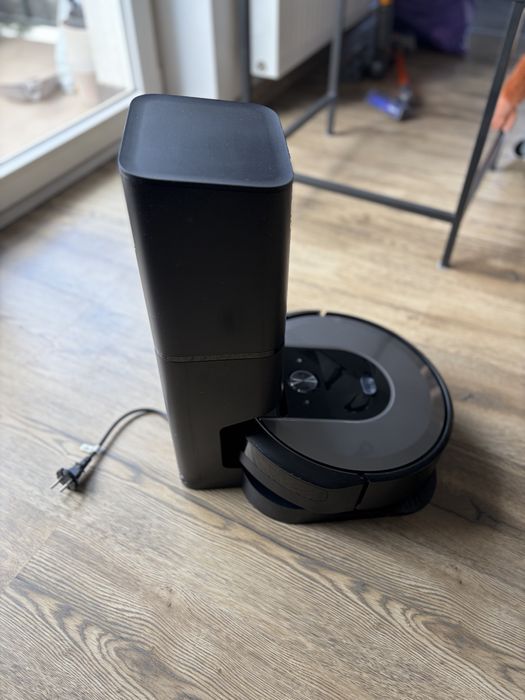 iRobot Roomba i7+ plus