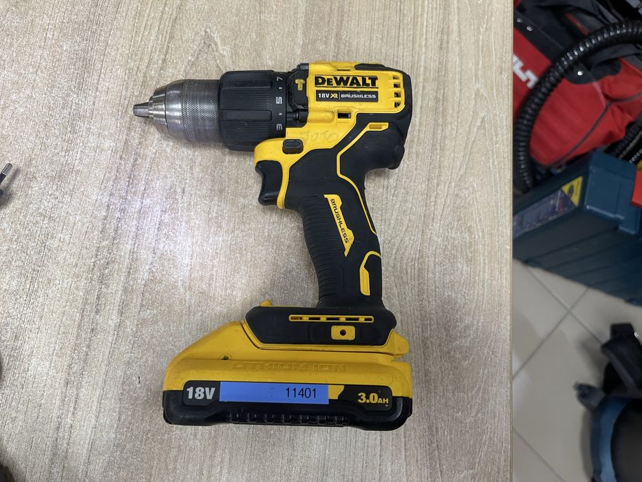 Dewalt DCD709 / безщітковий шурупокрут Девольт