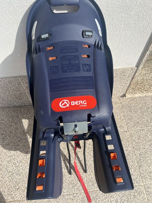 Cadeira de criança para andar/ apoiar na bicicleta