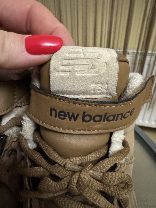 Кросівки-чоботи Newbalance 38 р