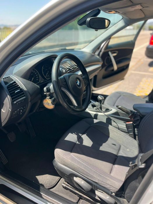 BMW 118 — fotografia 9