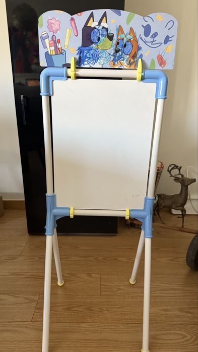 Quadro giz e caneta apagavel