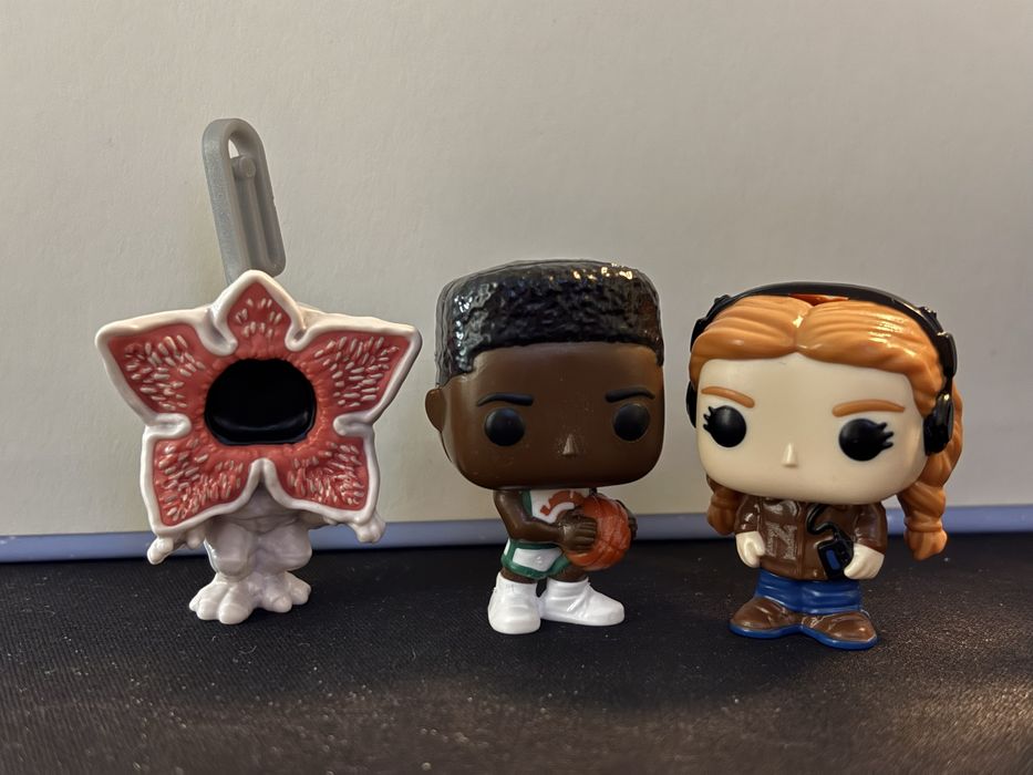Kinder Joy Stranger Things\Дивні дива\Harry Potter\Гаррі Поттер\DC