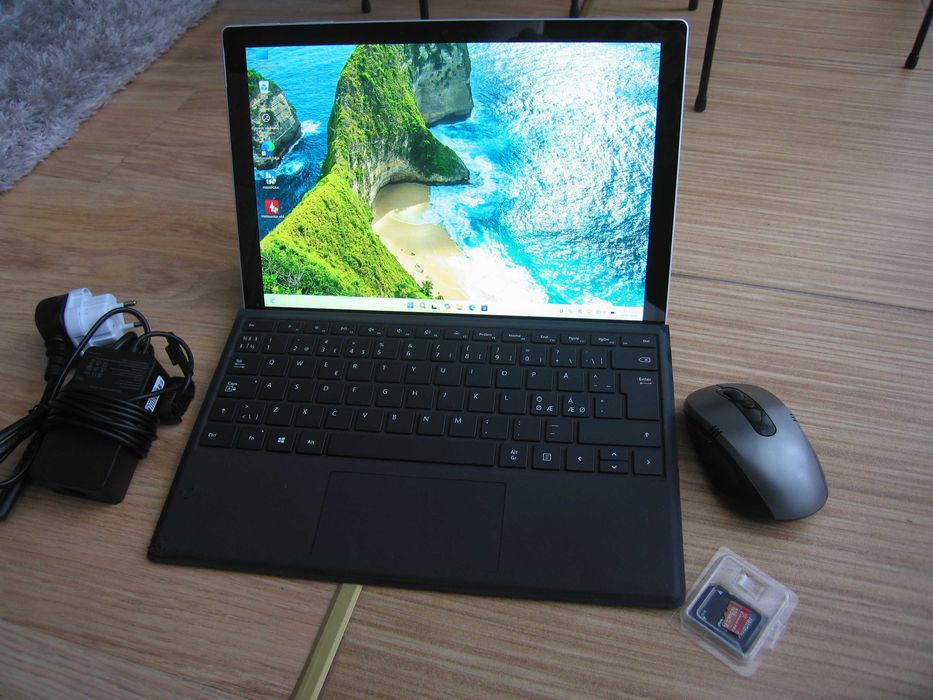 Microsoft Surface Pro 7