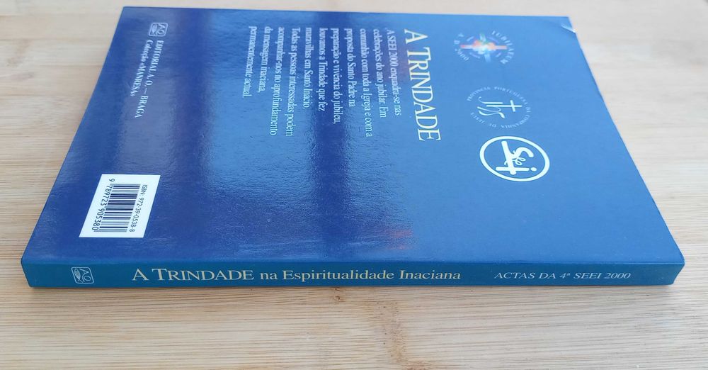 The Trinity in Ignatian Spirituality64585469444610122