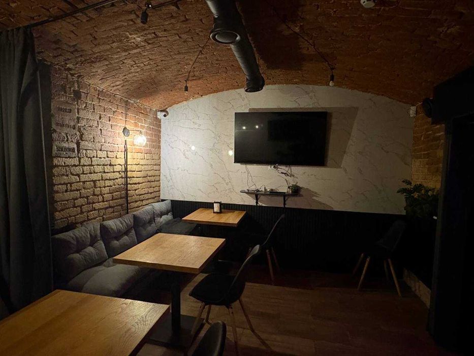 Оренда приміщення під ресторан, бар вул. Ковжуна