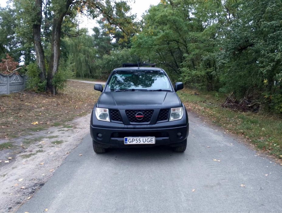 Автомобіль Пікапа Nissan Navara