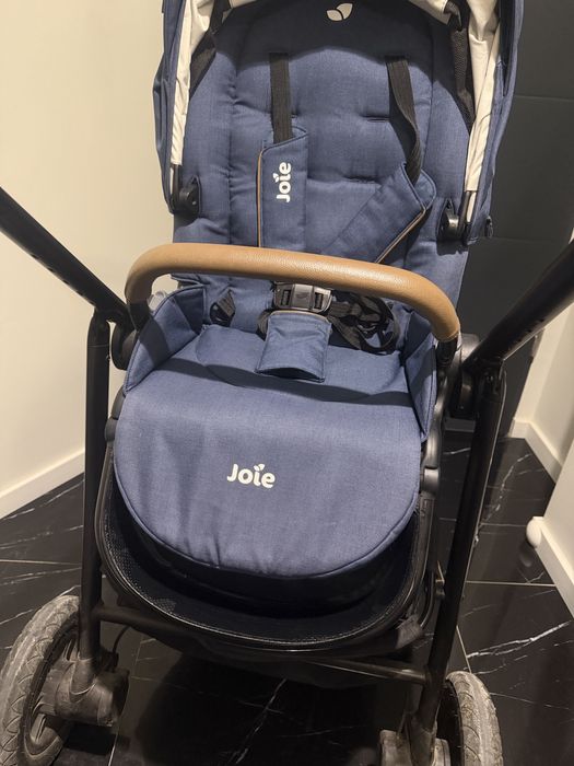 Wózek spacerowy Joie Versatrax dwustronny