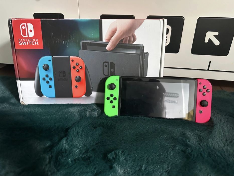 Nintendo Switch + dodatki
