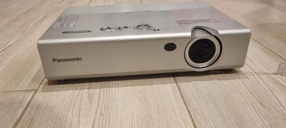 Projetor Panasonic PT-LB20NTE
